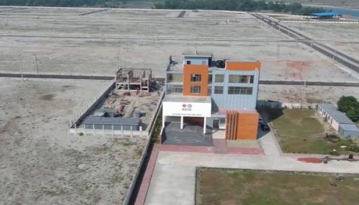 Land without utilities: The Sirajganj industrial gridlock