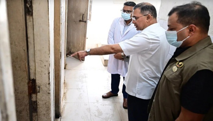 PM gives Kuwait Maitree Hospital 7-day for cleanliness